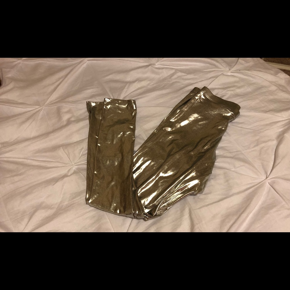 Silver Metallic Leggings// Size: S